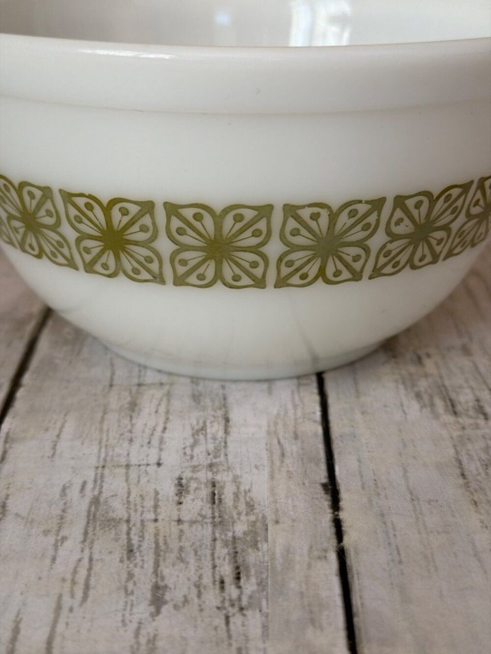 Vintage Pyrex 402 Mixing Bowl Autumn Floral Verde Square 1.5 Qt Made In USA - Picture 4 of 8